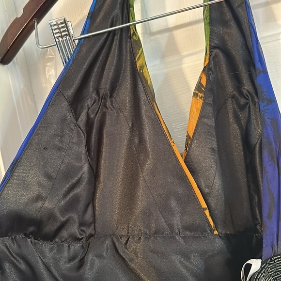 NWT Women’s Bicici Multi Color Halter Top Sequined Waist Maxi Dress Size Small - Picture 8 of 11